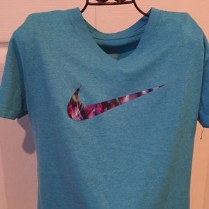 Nike tech tee